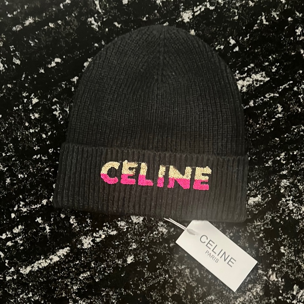 Black wording Beanie